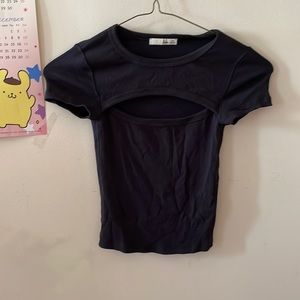 Aritzia vera t shirt size xs